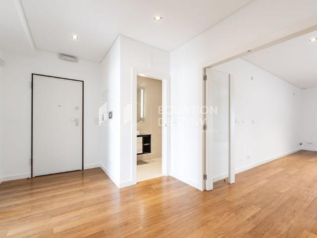 Apartamento alugar em Cova da Piedade, Almada