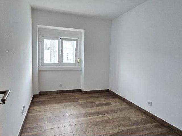 Apartamento alugar em Cova da Piedade, Almada