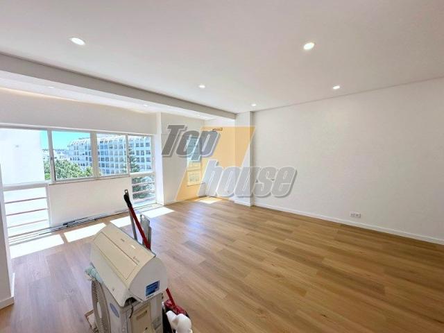 Apartamento alugar em Bairro do Campo da Bola, Almada