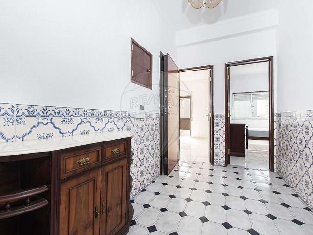Apartamento alugar em Bairro Ferroviário, Barreiro
