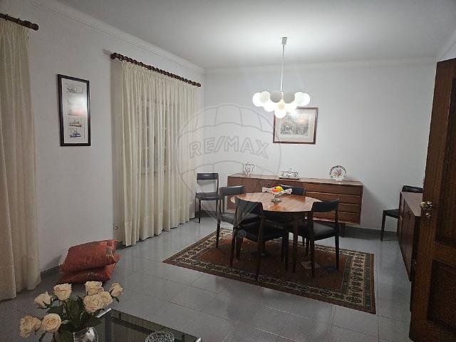 Apartamento alugar em Seixal, Setúbal