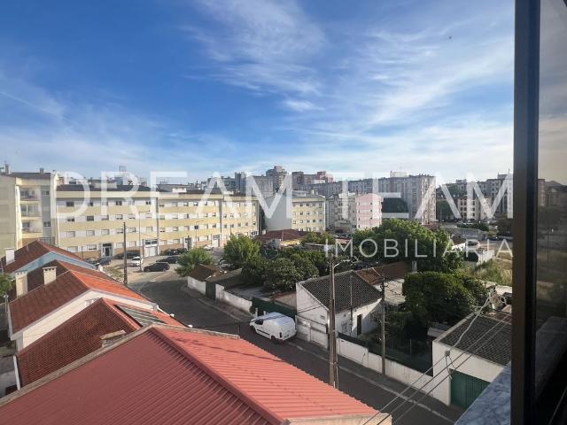Apartamento alugar em Manteigadas, Setúbal