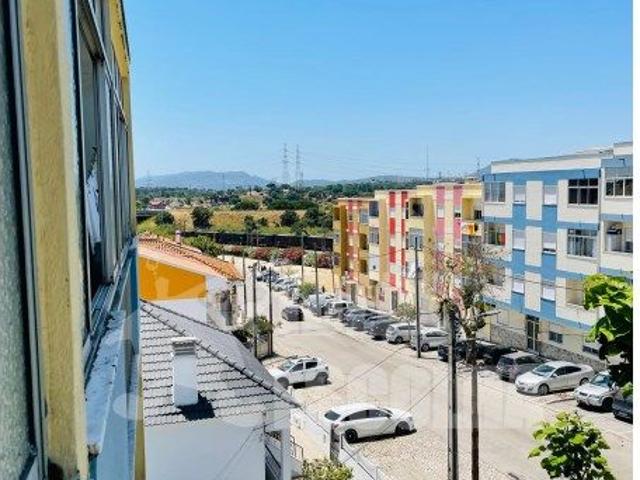 Apartamento alugar em Setúbal