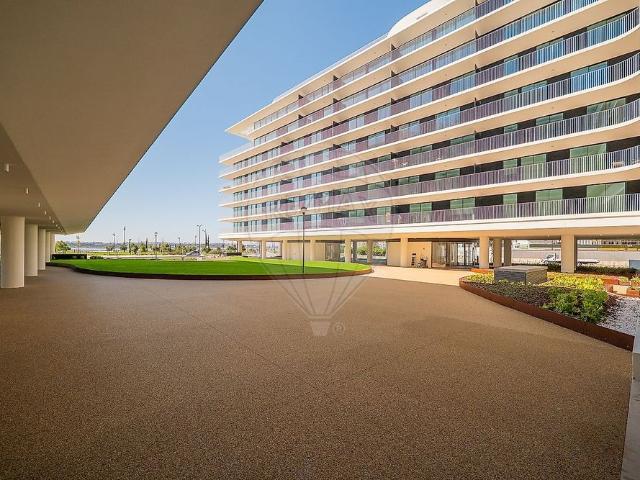 Apartamento alugar em Bairro Ferroviário, Barreiro