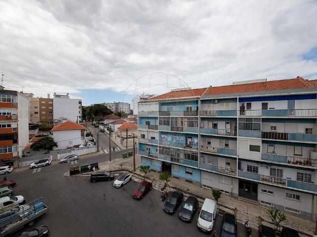Apartamento alugar em Quinta das Amoreiras, Almada