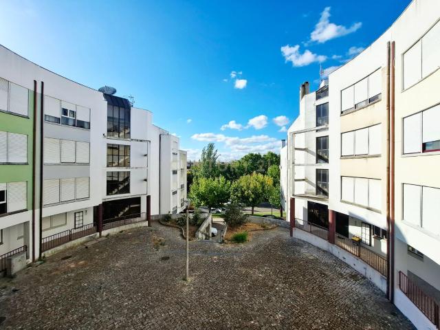 Apartamento alugar em Casal Barreiro, Tomar