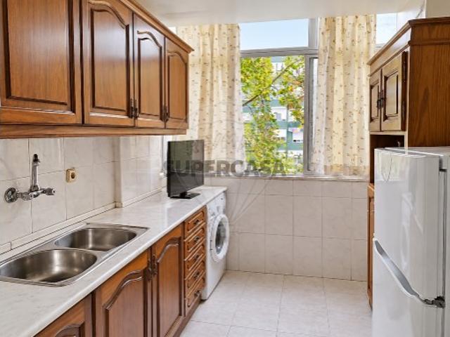 Casa venda em Reboleira, Amadora