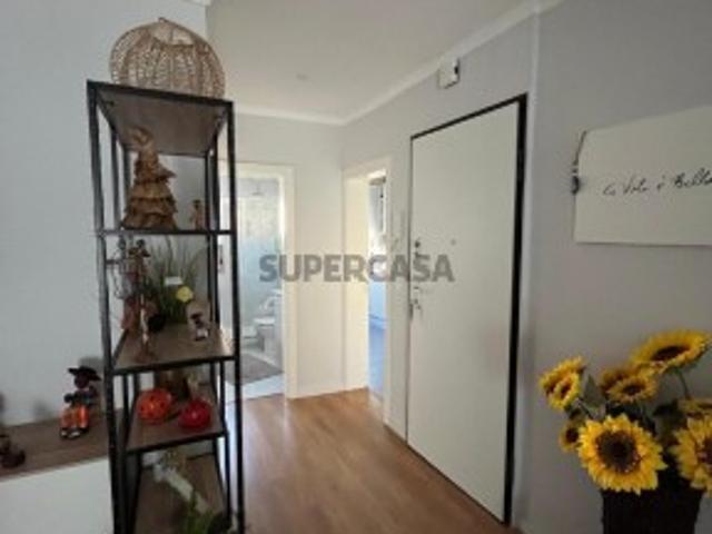 Casa venda em Bairro Janeiro, Amadora
