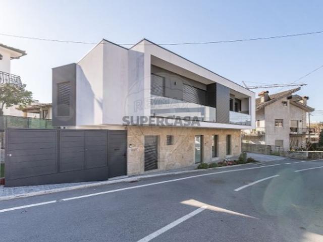 Casa venda em Serrazim, Vila Verde