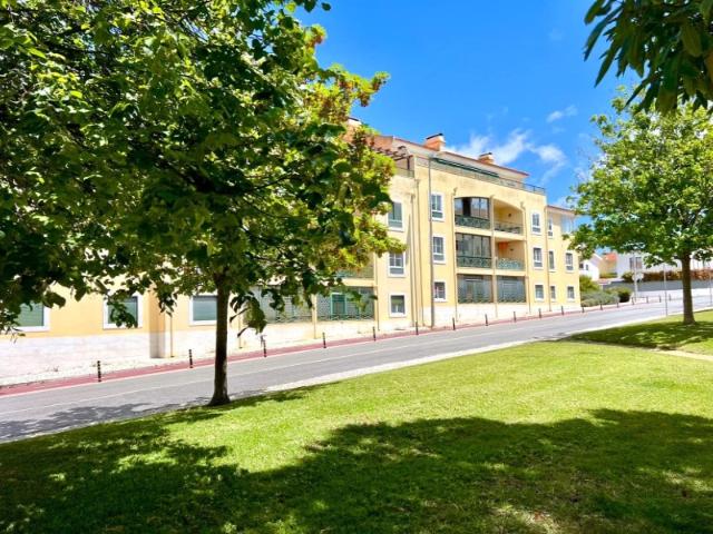 Apartamento alugar em Carcavelos, Cascais