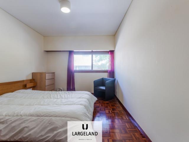 Apartamento alugar em Espinho