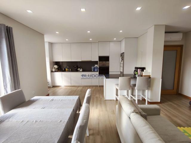 Apartamento venda em Outeiro do Coval, Estarreja