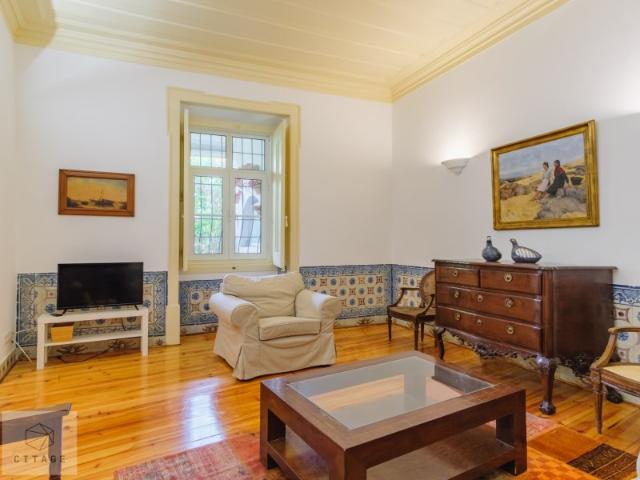 Apartamento venda em Estrela, Lisboa