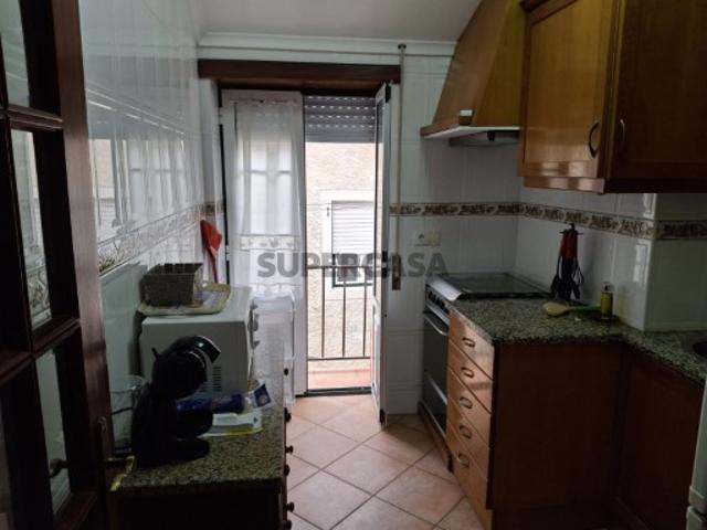 Casa venda em Pederneira, Leiria