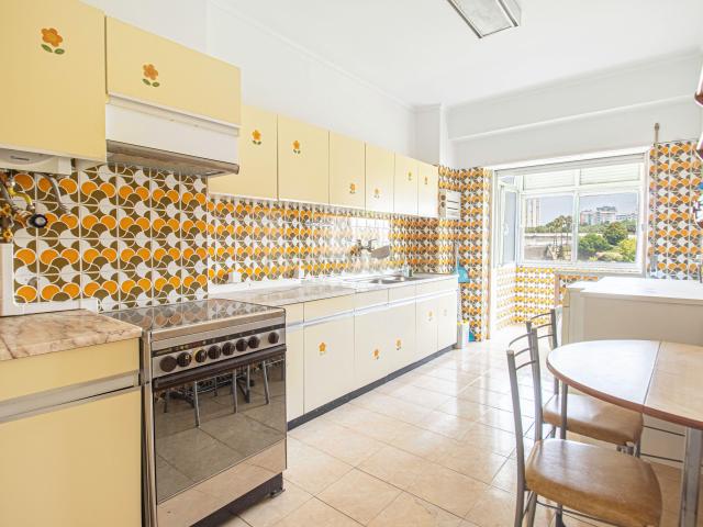 Apartamento venda em Carriche, Lisboa