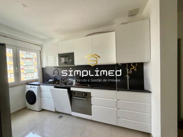 Apartamento alugar em Quinta do Lambert, Lisboa