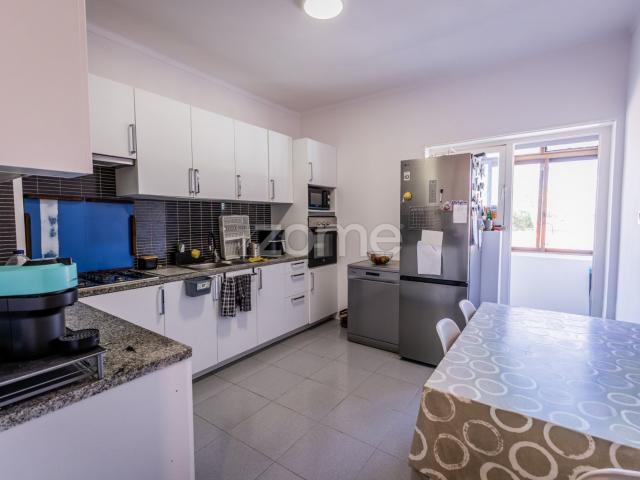 Apartamento venda em Mem Martins, Sintra