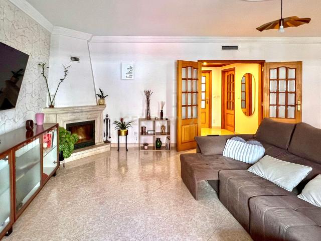 Apartamento alugar em Bairro da Portela, Oeiras