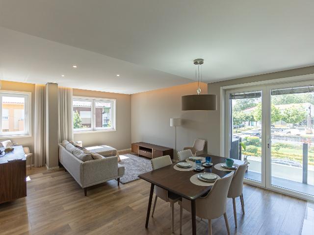 Apartamento alugar em Porto, Aldoar