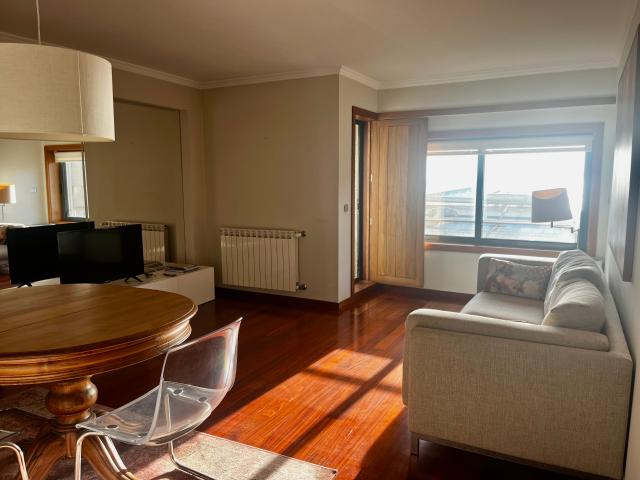 Apartamento alugar em Porto, Aldoar