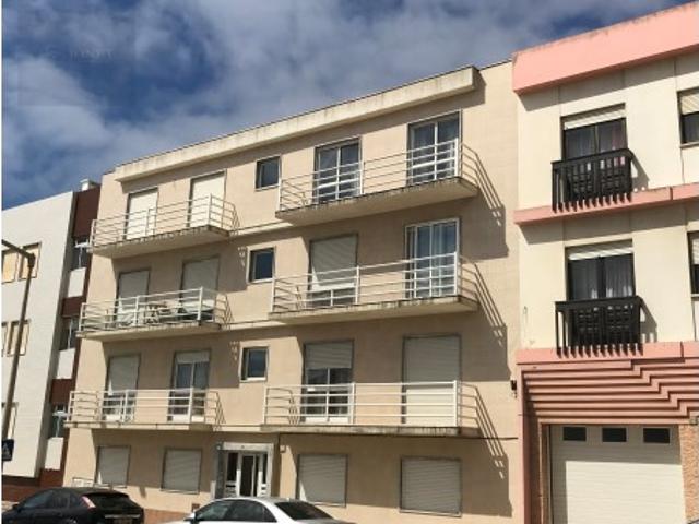 Apartamento alugar em Peniche, Leiria