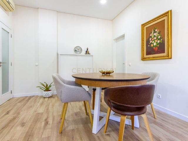Apartamento alugar em Aldeia de Paio Pires, Seixal
