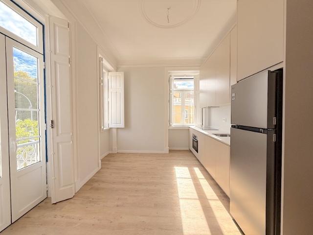 Apartamento venda em Núcleo Urbano Histórico de Paço de Arcos, Oeiras
