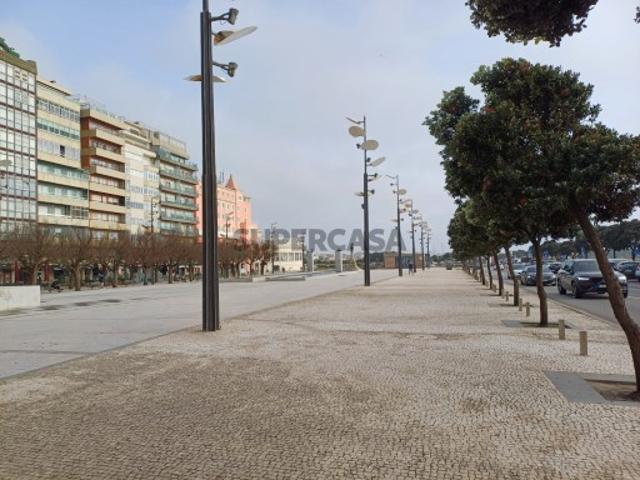 Casa venda em A Ver-o-mar, Porto