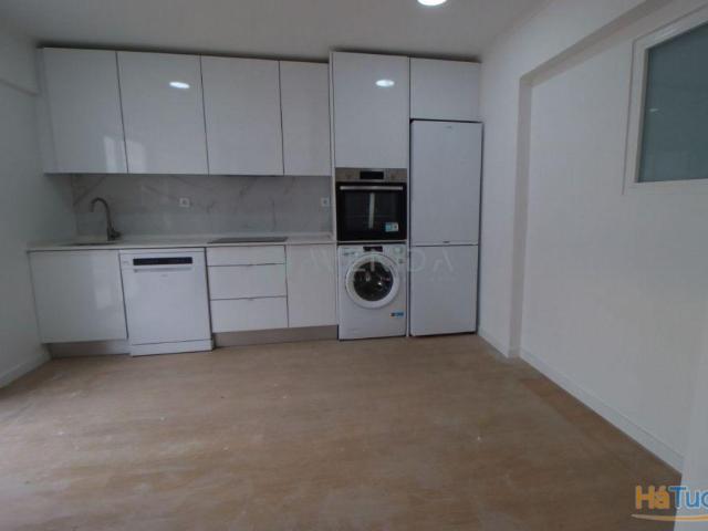 Apartamento venda em Amadora, Lisboa