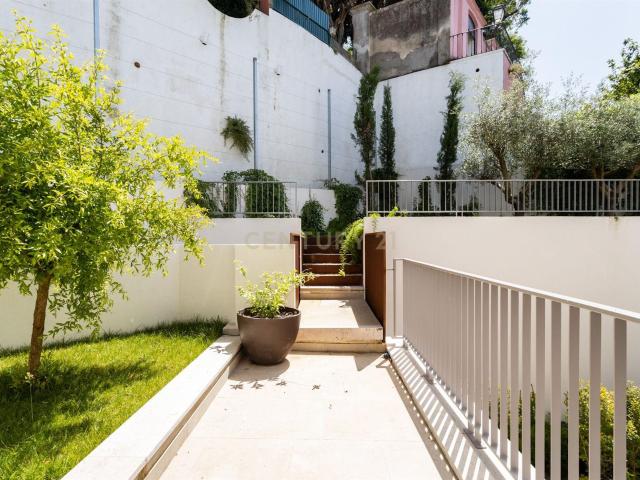 Apartamento venda em Santa Clara, Lisboa