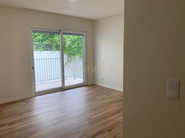 Apartamento venda em Santa Clara, Lisboa