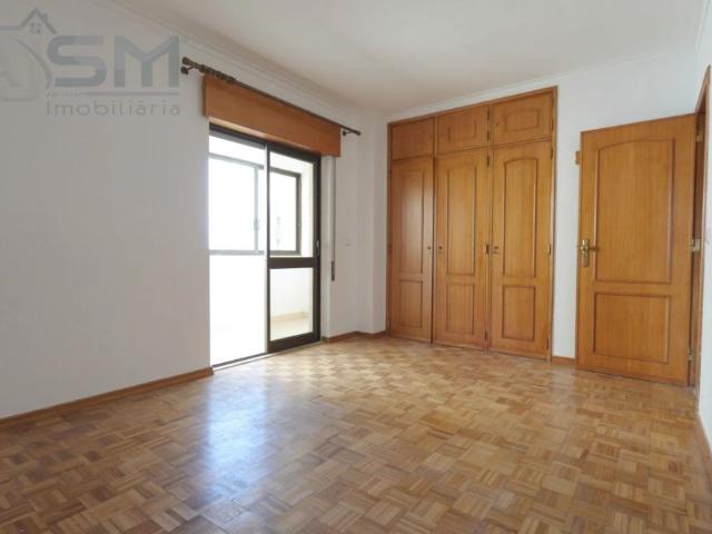 Apartamento alugar em Casal do Cotão, Sintra