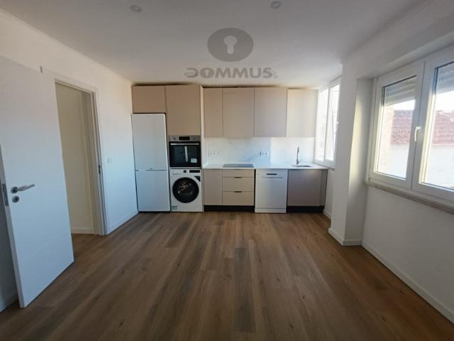 Apartamento venda em Venda Nova, Amadora
