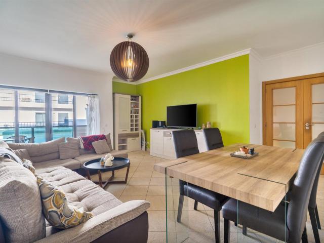 Apartamento venda em Bairro Operário, Lagos