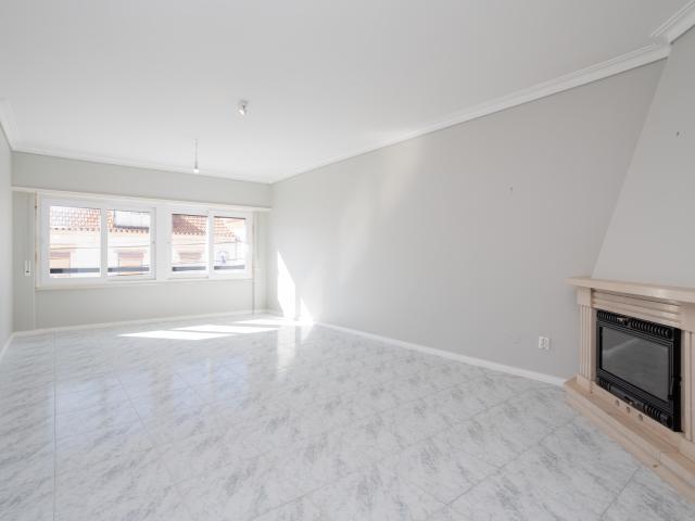 Apartamento alugar em Avencas, Cascais