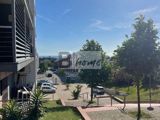 Apartamento alugar em Almada, Setúbal