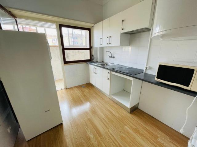 Apartamento venda em Agualva