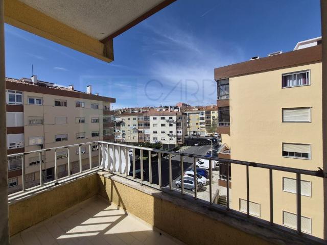 Apartamento venda em Rio de Mouro Velho, Sintra