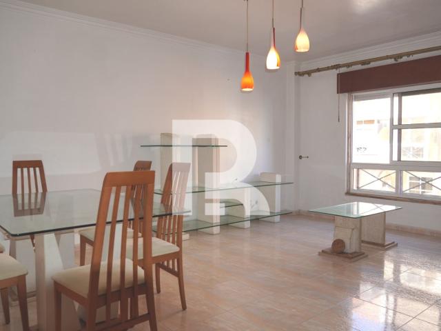 Apartamento venda em Tapada das Mercês, Sintra