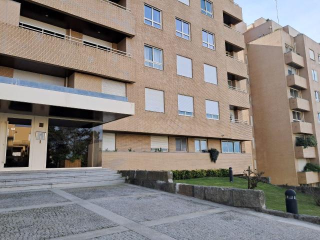 Apartamento venda em Porto, Aldoar