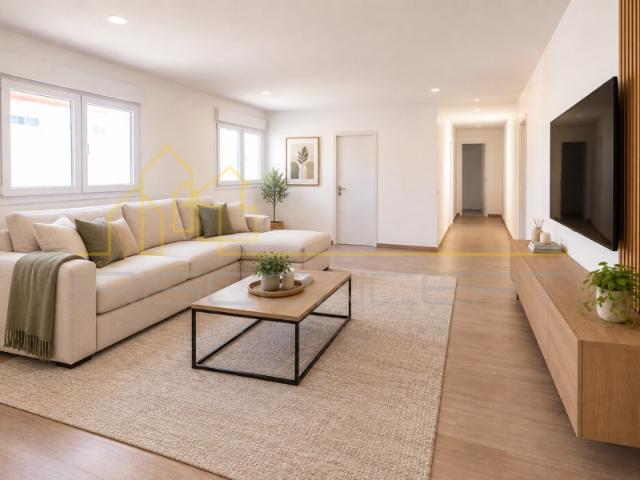 Apartamento venda em Colmeias e Memória, Leiria