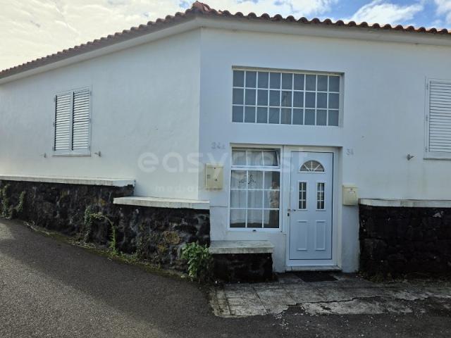 Apartamento venda em Açores, Madalena