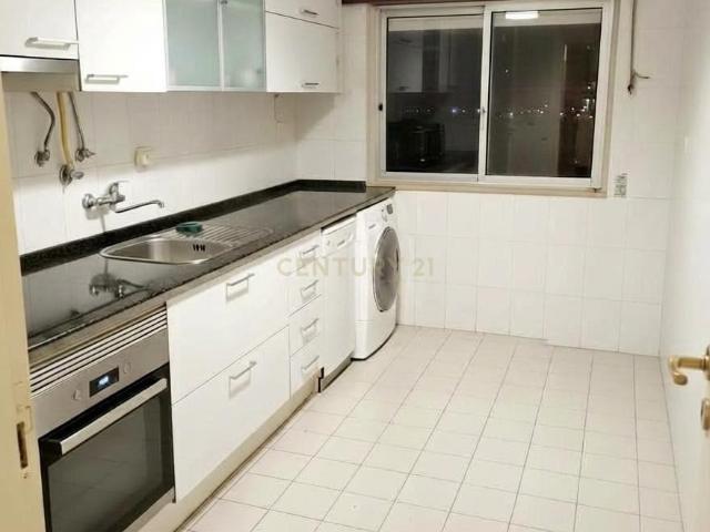Apartamento venda em Vale Mourão, Sintra