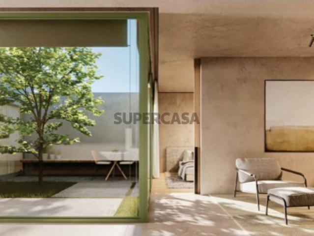 Casa venda em Porto, Lordelo Do Ouro