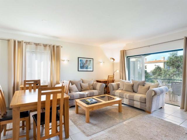 Apartamento venda em Lagoa, Faro