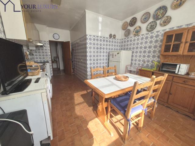 Apartamento venda em Santiago Dos Velhos, Lisboa