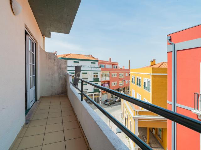 Apartamento venda em Marinha Grande, Leiria
