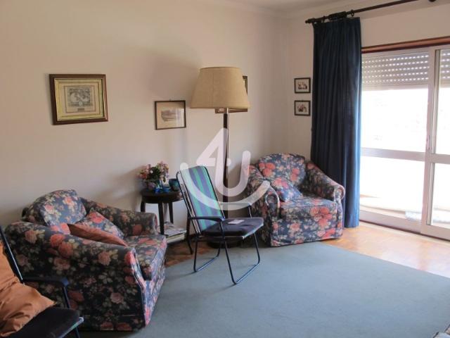 Apartamento alugar em Casal das Hortas, Alcobaça