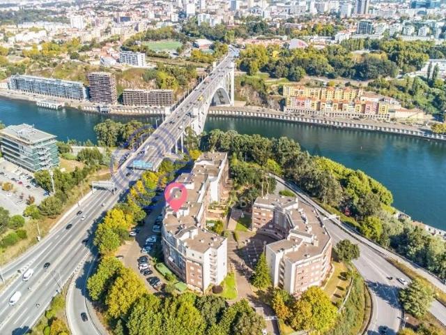Apartamento venda em Vila Nova De Gaia, Porto
