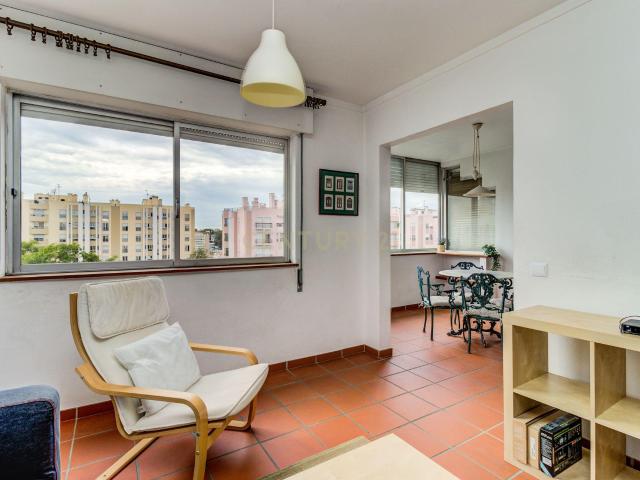 Apartamento alugar em Quinta do Lambert, Lisboa